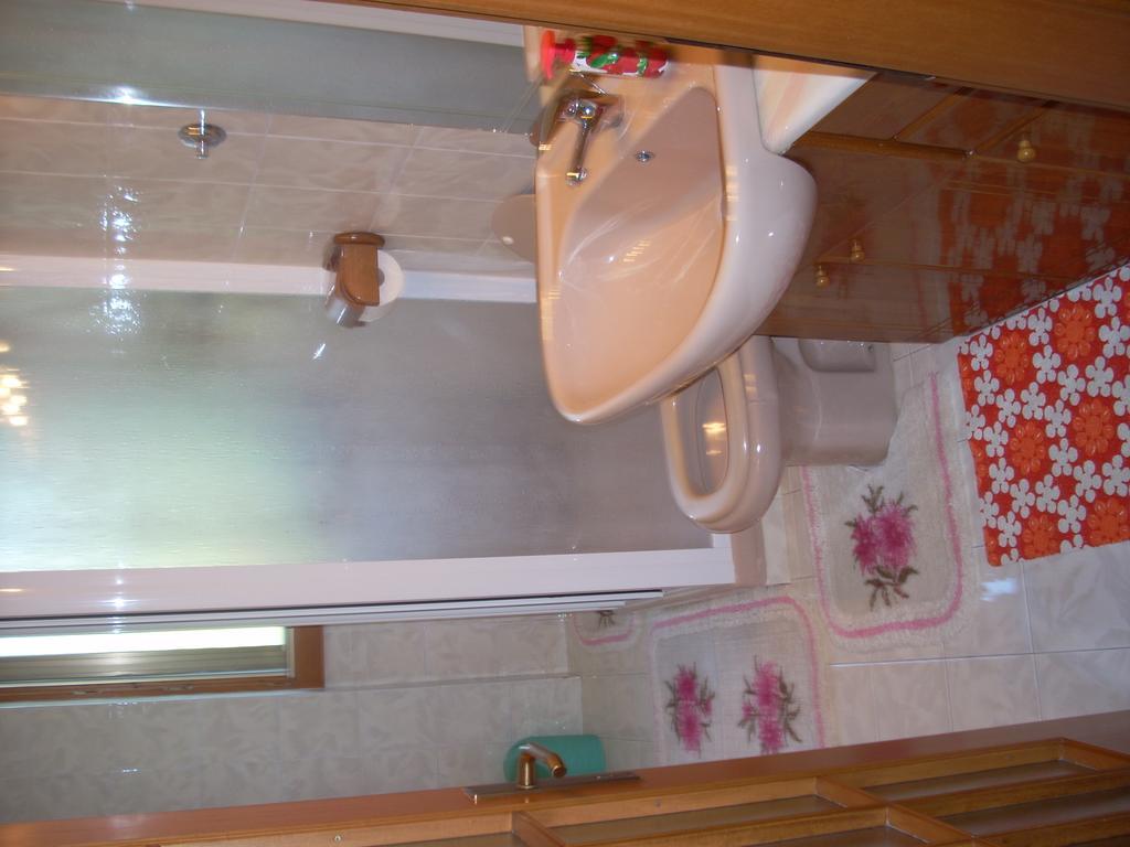 Bed And Breakfast Al Laghetto バソヴィッツァ エクステリア 写真